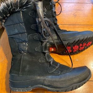 Northface black winter boots
